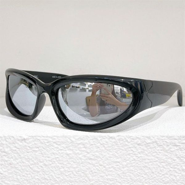 

womens sports swift oval sunglasses bb0157s black frame mirror lens uv400 protection300r, White;black