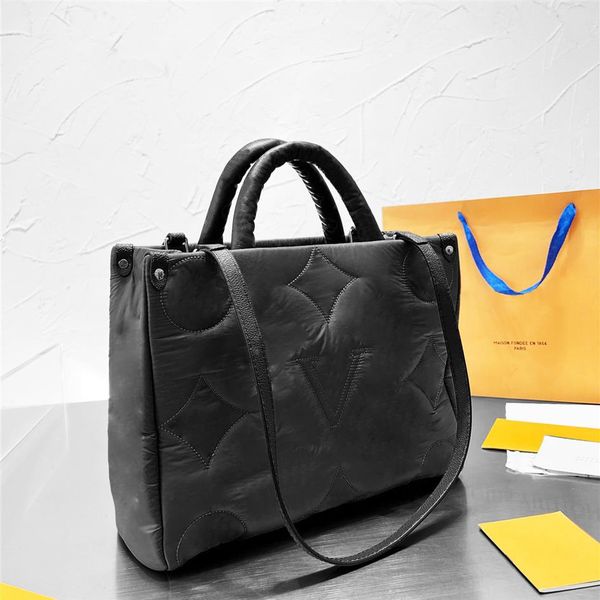 

feather winter shopping bags mens womens fashion design embroidery handbags pillow shoulder bag large capacity totes various style217a