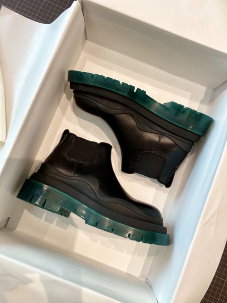 

with box luxury designer leather women boots desert boot flamingos real leathers coarse winter designers shoes 0822, Black