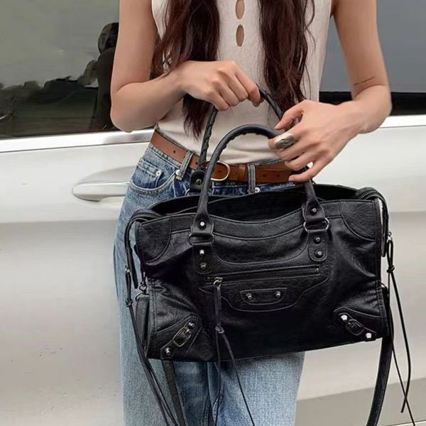 

evening bags gothic moto biker rivet handbag for women black large capacity y2k punk shoulder bag pu leather retro harajuku crossbody 230823