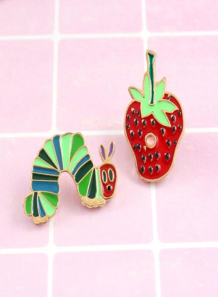 

bug eating strawberry cute special personality tide new brooch creative cartoon lapels denim coat badge pins6475802, Gray