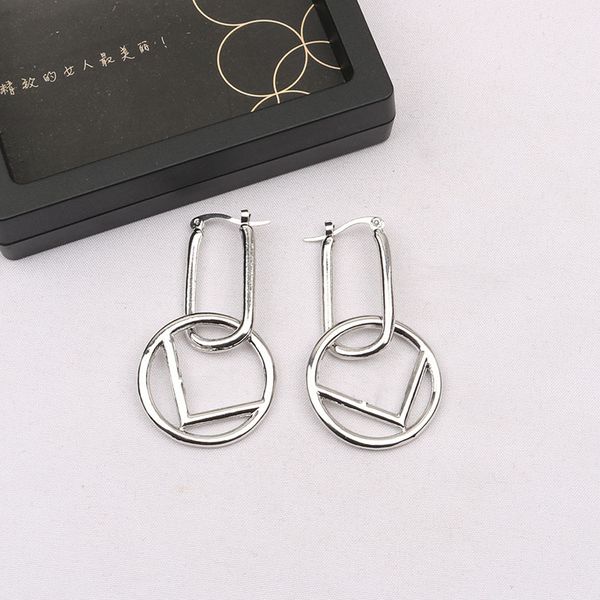 

8352 new cross border designer fashion sweet gold and silver earrings exaggerate cool style earrings 925 silver pop, Golden;silver