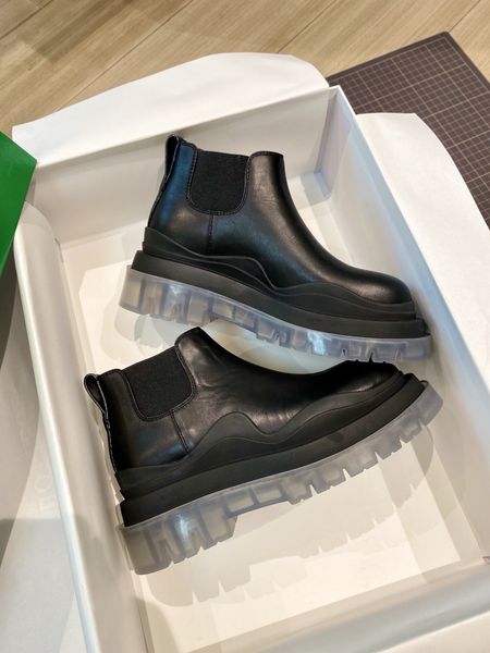 

with box luxury designer leather women boots desert boot flamingos real leathers coarse winter designers shoes platform martin 0822, Black