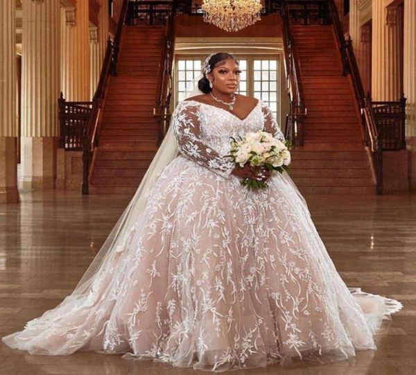 

lace plus size wedding dresses 2022 long sleeves with appliques v neck court train a line tulle bridal gowns9602827, White