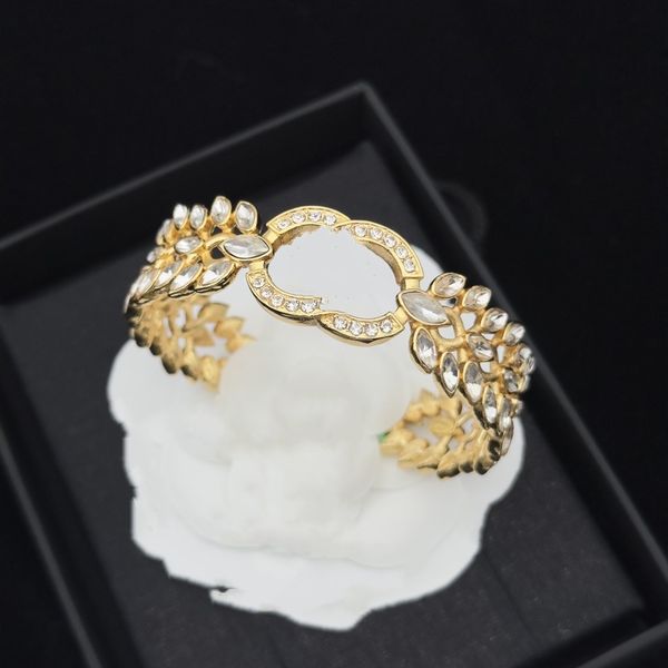 

niche design high-end sense charm bracelets crystal channel fashion luxury simple versatile copper bracelet ccity gifts for women kx15d, Golden;silver