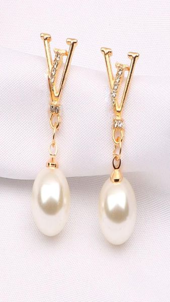 

luxury stud earrings woman designer earring letters jewelry women 18k diamond valentine wedding gifts various style whole 20228652470, Golden;silver