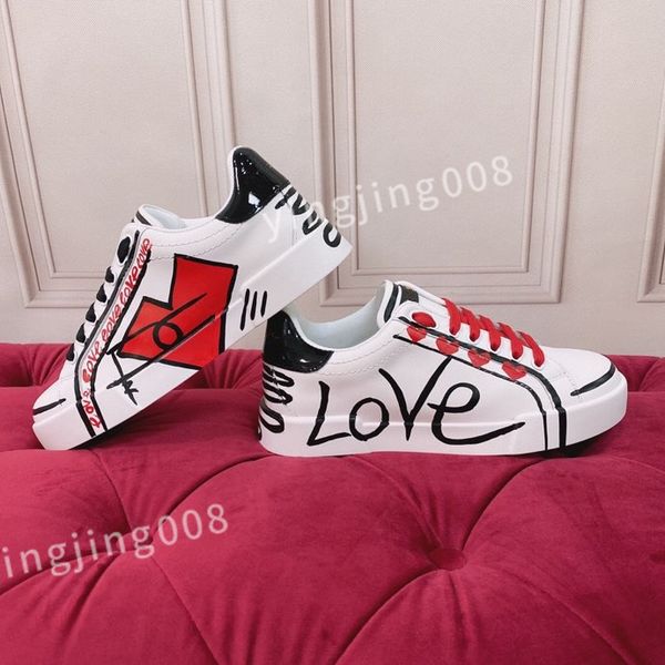 

2023 luxurys designer travel leather sneaker fashion lady flat running trainers letters woman shoe platform men gym sneakers size35-45 hc210, Black