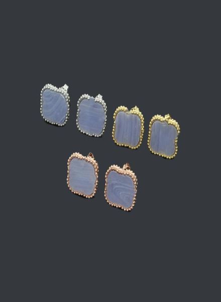 

charm stud earrings designer vc letter shell colored with four leaf flowers agate black white red green flowers single for womens 1748991, Golden