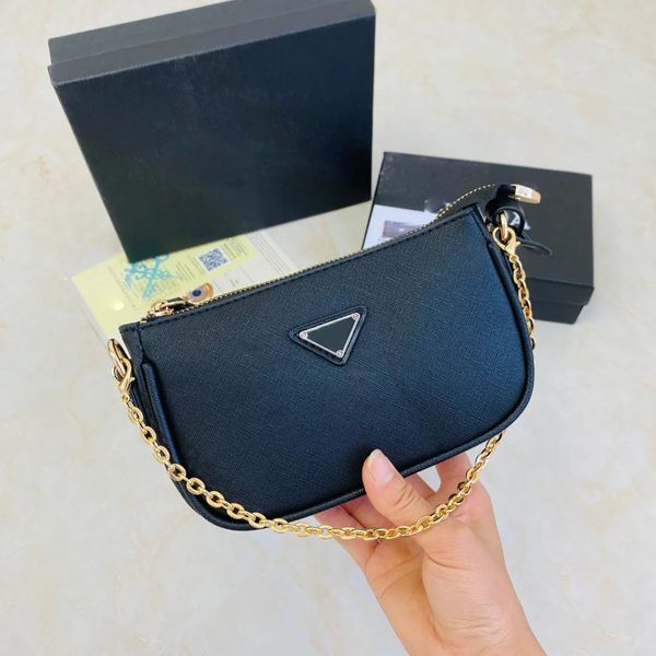 

designer bag luxury shoulder bag metal zip bag women letter crossbody bags with small purse fashion bags ladies handbag very good, Black;red