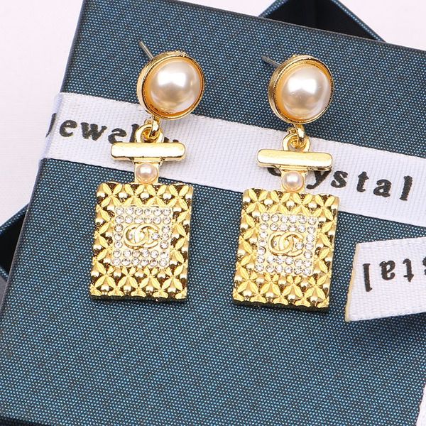 

8147 new cross border designer fashion sweet gold and silver earrings exaggerate cool style earrings 925 silver, Golden;silver
