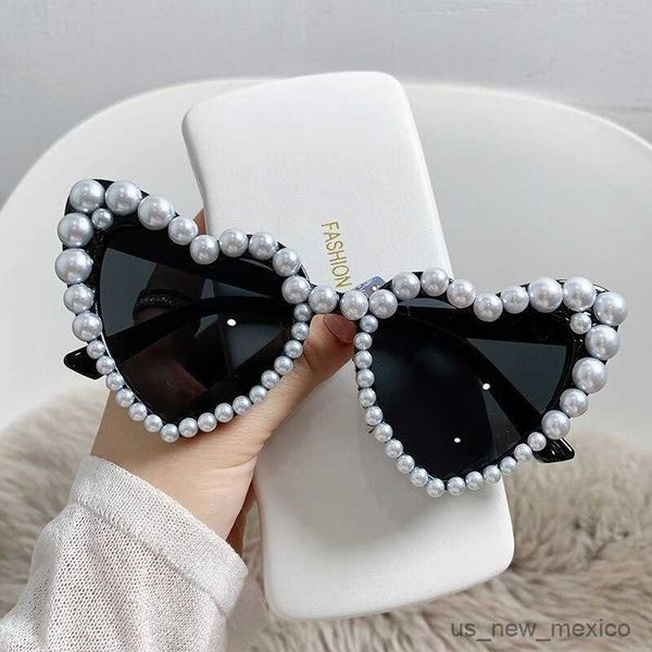 

sunglasses new in luxury fine shimmering love pearl sun glasses women heart glasses casual bling sunglasses lentes mujer r230823, White;black