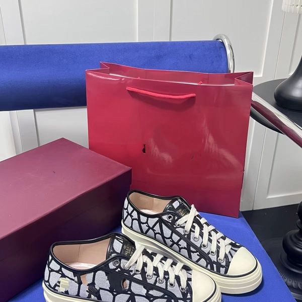 

wholesale casual shoes low panda triple pink syracuse team green medium unc georgetown malachite sail walking gai jogging sneakers trainers, Black