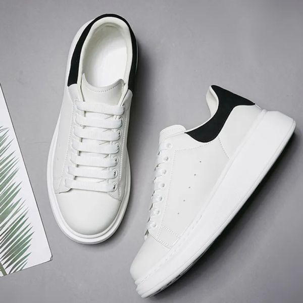 

luxury alexander dress shoes designer oversized platform sole sneaker leather sneakers pairs men women black velvet trainers rubber plat qrq