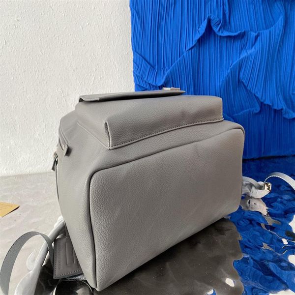 

luxury women mens designers aerogram backpacks handbags fashion school bags shoulder bag high capacity travel bag outdoor leisure 331o