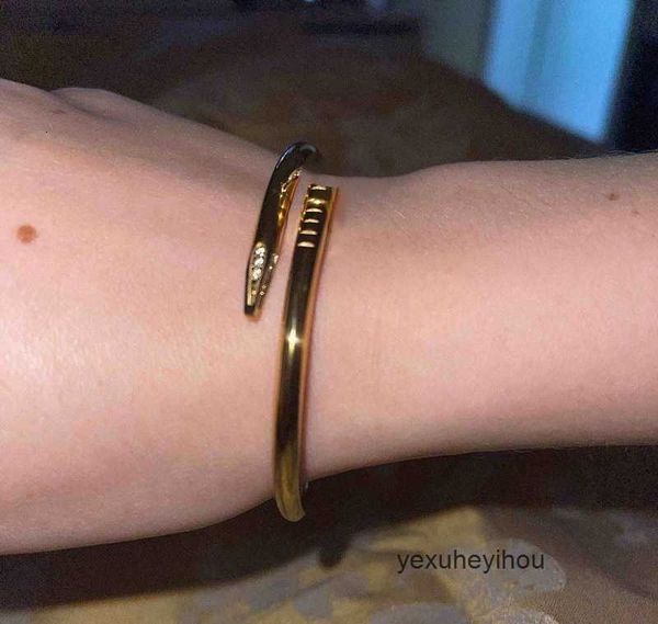 

classic bangles designer gold silver nail bracelet steel cuff fashion bangle nlay diamond bracelets womens mens love jewelry gift c80009 wit, Black