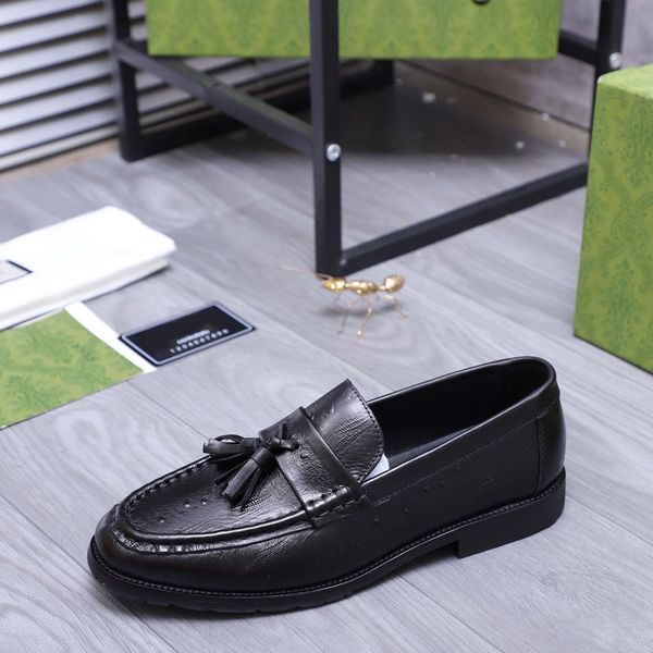 

2023 mens dress shoes handmade genuine leather formal wedding party slip on flats male brand tassels casual loafers size 38-44, Black
