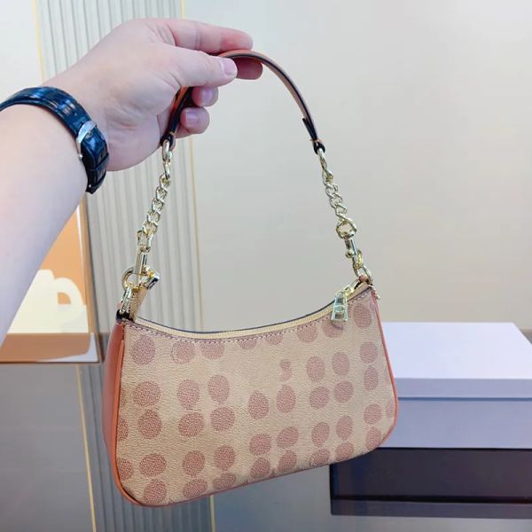 

designer underarm small handbags women shoulder bag soft hobo co half-moon ladies baguette purse chain strap croissant bags fashion trend go