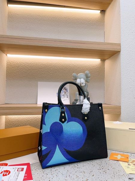 

handbags, shoulder bags, shopping bags, underarm bags, bum bags, straw bags, beach bags, vacation bags, high-end branded bags, high-quality