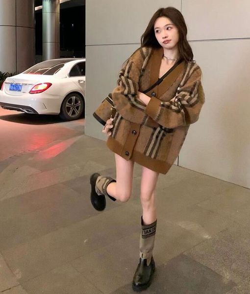 

new plaid sweaters jacket women's v -neck loose lazy style knitted cardigan coats high grade feeling super beautiful mohair sweater coa, White;black