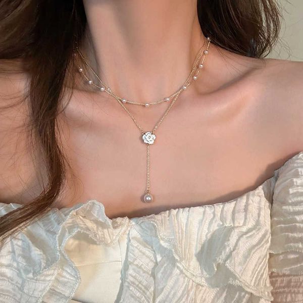 

double layer pearl camellia necklace for women, light luxury and niche design, high-end neck chain, tassel collarbone chain accessories, Silver
