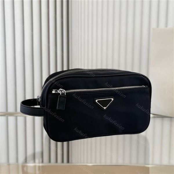 

nylon travel pouch designer cosmetic cases for women luxurys designers makeup bag womens clutch small bags make up case 25cm lugga290e