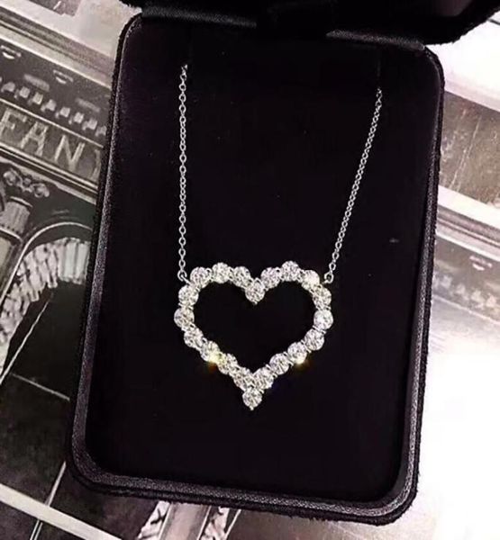 

exquisite and fashionable heart shaped zircon diamond necklace pendant for women039s engagement collarbone designer necklace je4294341130, Silver