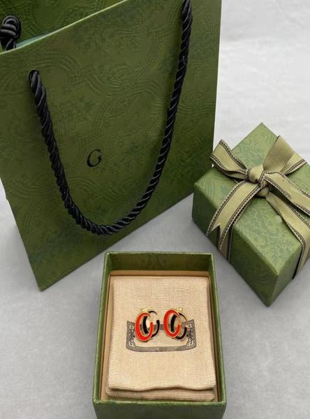 

2021 new fashion simple twocolor paint letter earrings ladies brass material with box7906903, Golden;silver