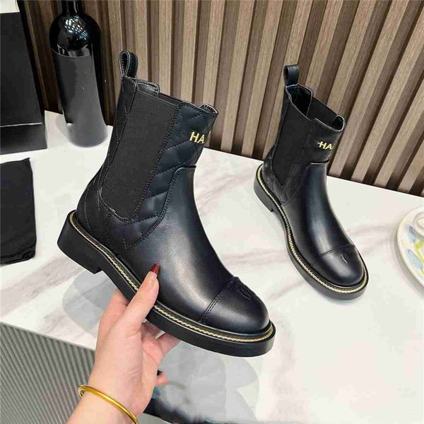 

luxury design boots 2023 channel fashionable women business work decoration anti slip knight boots martin boots casual sock boots 05-04, Black