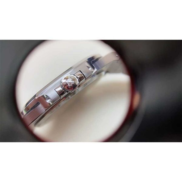 

superclone 5811 luxury sport 41mm*8.2mm latest public wrist watch for man 2zza mens designer waterproof polish bezel iced out watch qxj1, Slivery;brown