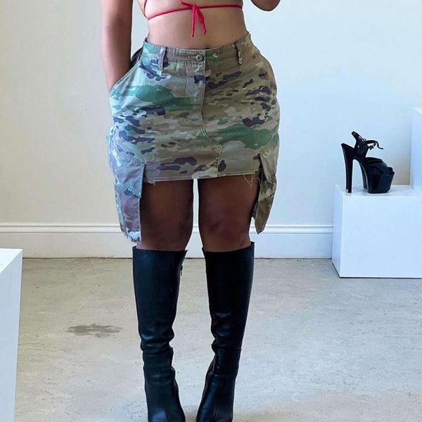 

womens style fat mm camouflage skirt irregular large pocket splicing high waist overalls short, Black