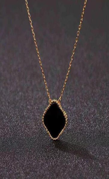 

luxury designer necklace womens fashion 15mm flowers fourleaf clover cleef pendant necklace jewelry for neck gold chain necklaces5842058, Silver