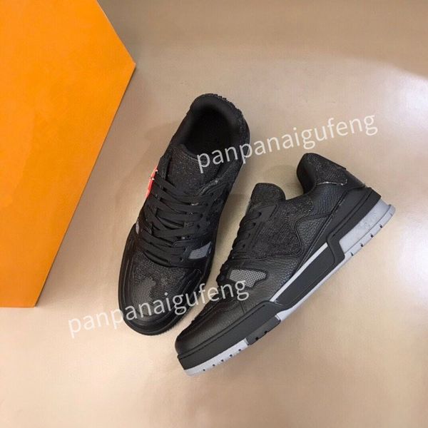 

luxury designer sneakers calfskin casual shoes men women vintage trainer reflective sneaker mens platform shoe white womens leather trainers, Black