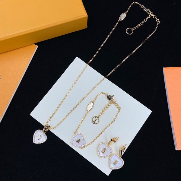 

fashion enamel shell diamond heart lock charm necklace bracelet earrings lady women titanium steel engraved v initials settings couple jewel, Silver