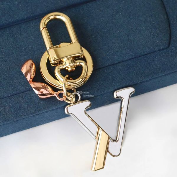 

luxury key rings classic exquisite charm car keyring zinc alloy letters silver stainless steel jewelry lover accessories keychain pendant gi