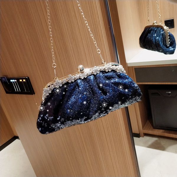 

evening bags autumn and winter blue hand bag 2023 celebrity party women s chain beads annual meeting cheongsam dress 230823