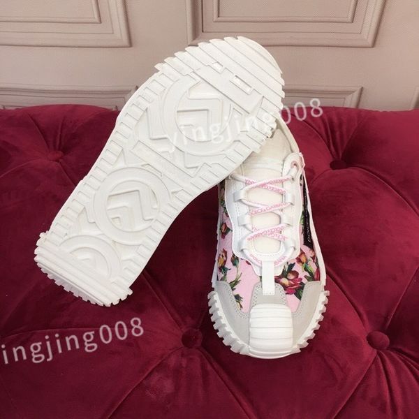 

2023 new luxurys designer womanmen fashion platform oversized sneakers white black mens womens casual chaussures de espadrilles size 35-41 h