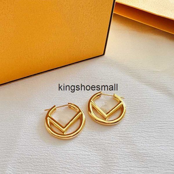 

golden stud earring designer for women men luxury jewlery gold hoop stud earring retro ring pendant f earrings engagement ear stud 2303032bf, Golden;silver