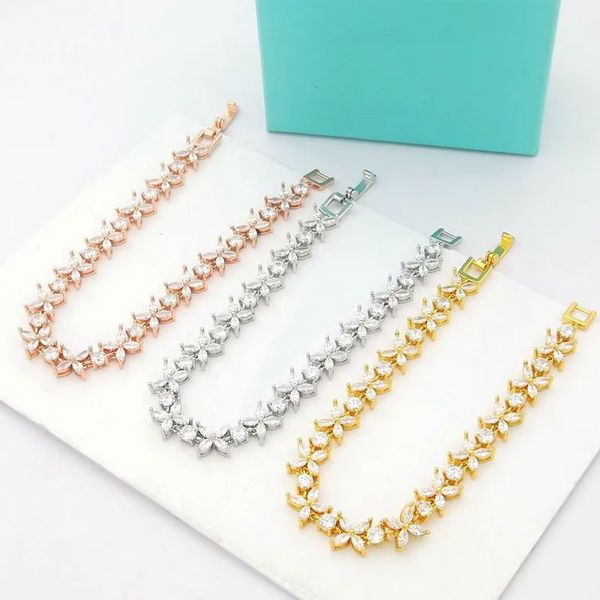 

luxury golden chain bracelet designer womens bracel ets love jewelry luxury letter v bracelet for women c harm wedding gifte, Black