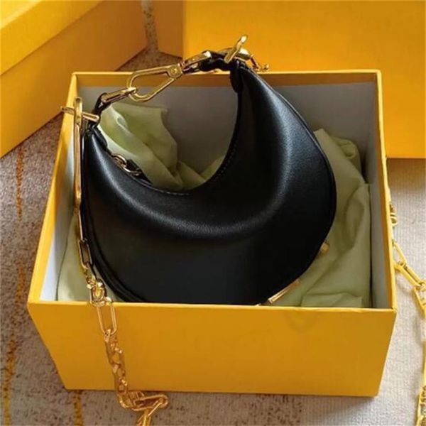 

men woman fashion luxury leather waist bags hobo shoulder bag for women chest pack lady tote chains handbags purse designer messen2888