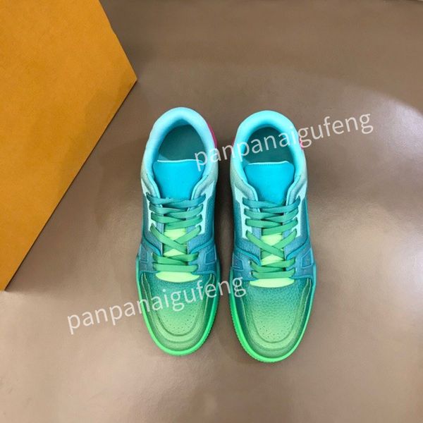 

2023 designer sneakers calfskin casual shoes men women vintage trainer reflective sneaker mens platform shoe white womens leather trainers r, Black