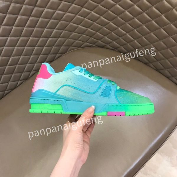 

2023 new designer sneakers calfskin casual shoes men women vintage trainer reflective sneaker mens platform shoe white womens leather traine, Black