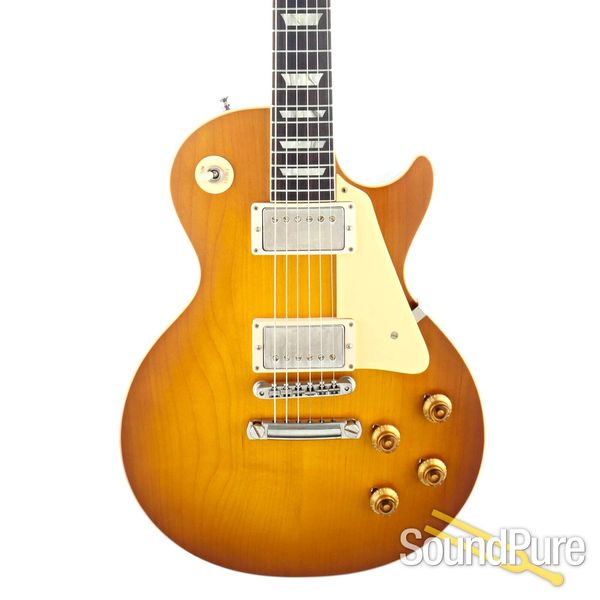 

cs '58 standard electric guitar as same of the pictures