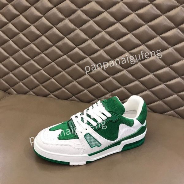 

2023 luxury designer sneakers calfskin casual shoes men women vintage trainer reflective sneaker mens platform shoe white womens leather tra, Black