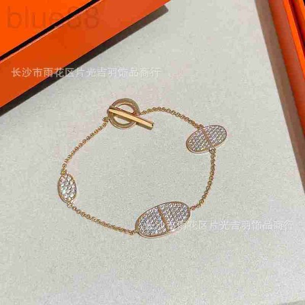 

charm bracelets designer minimalist and niche design 925 sterling silver light luxury high-end pig nose diamond bracelet for women xxdf, Golden;silver