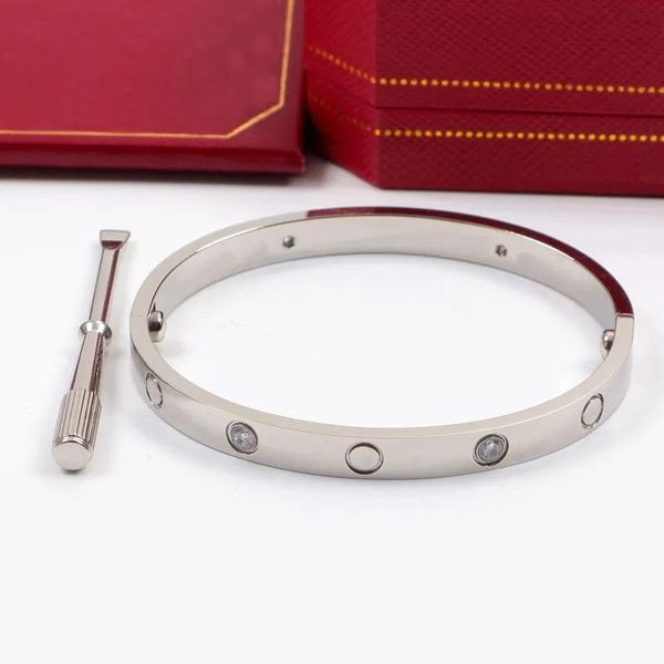 

Fashion Love Screw Diamond Bangle Gold Plated Titanium Steel Cuff Bracelet Jewelry for Women Gift