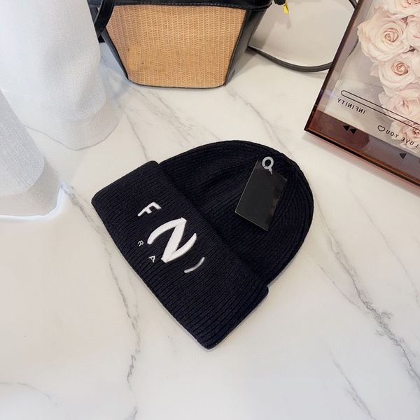 

winter desingers polo luxurys beanie warm knitted cap ear protection casual temperament cold cap ski caps europe option to choose, Blue;gray