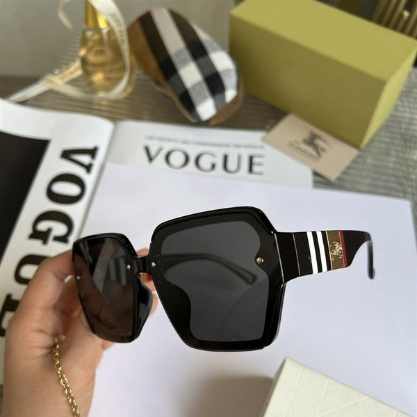 

designer sunglasses luxurys sunglass personality uv resistant popular men women goggle for women eyeglasses frame vintage metal su195t, White;black