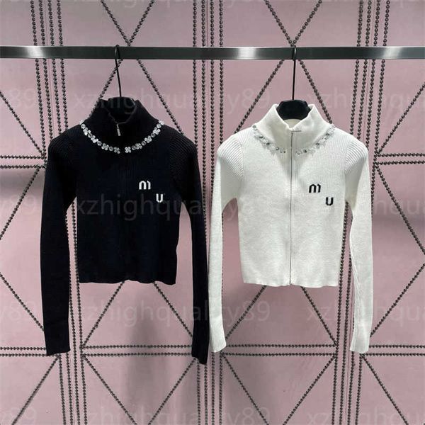 

designer cardigan women designer sweaters womens knit sweater chest alphabet motifs rhinestones on the neckline luxury lady clothing designe, White;black