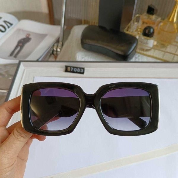 

luxury brand sunglasses women square big frame anti-uv face fashion new driving glasses., White;black