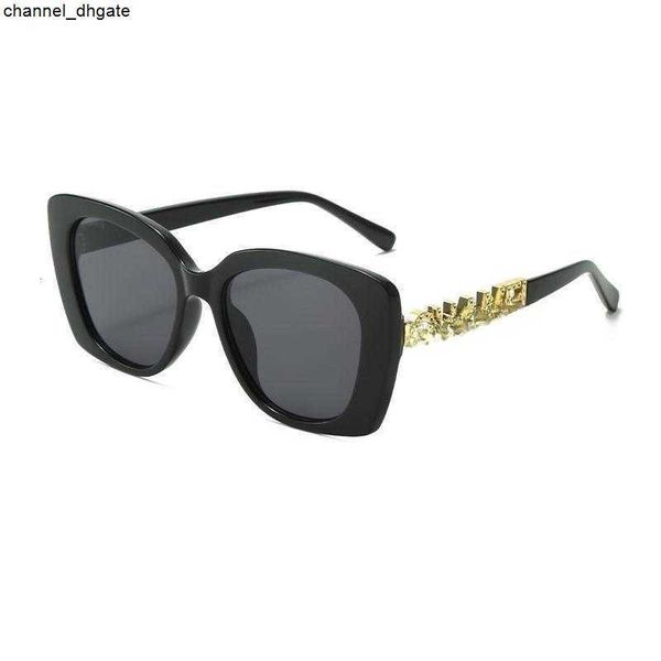 

new american style channel sunglasses uv resistant strong light internet celebrity fashionable and trendy sunglasses, White;black